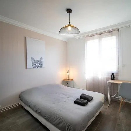 Apartment 3 Chambres Equipe 6-8 Personnes