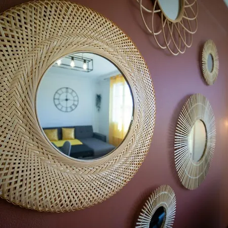 3 Chambres Equipe 6-8 Personnes Apartment